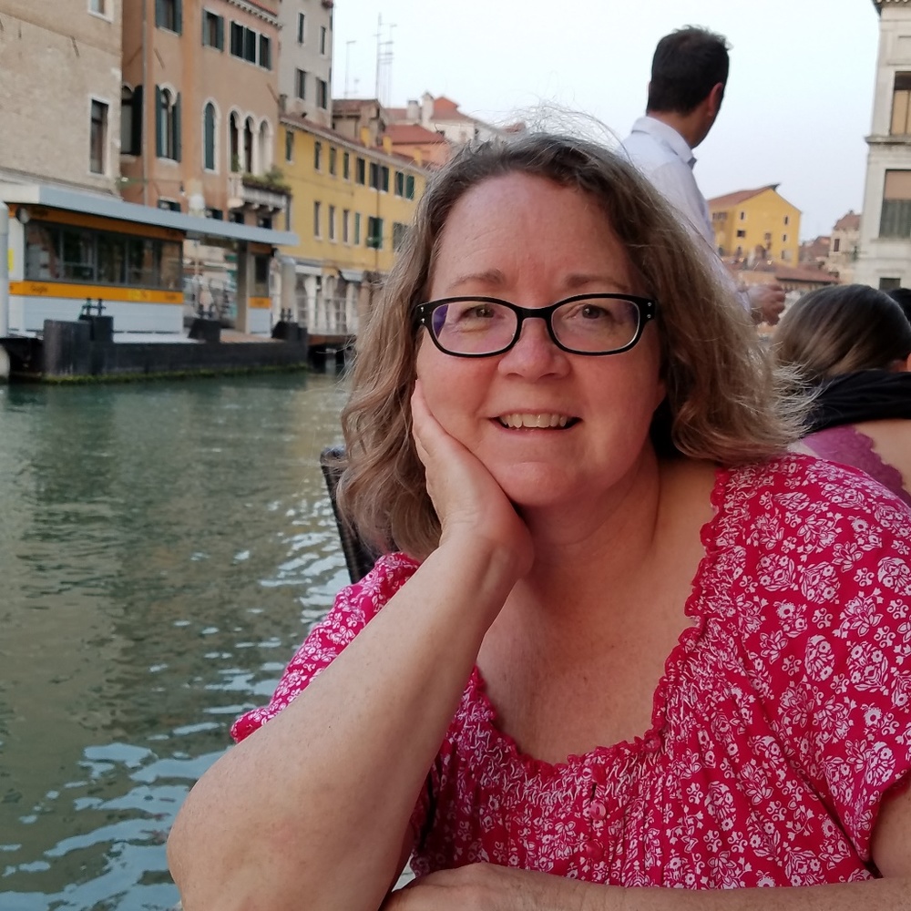 Meet your Posher, Vicky